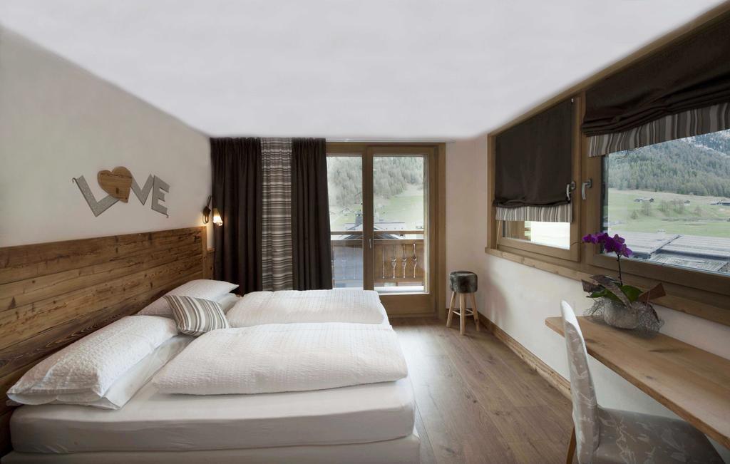 Amerikan Hotel 4*